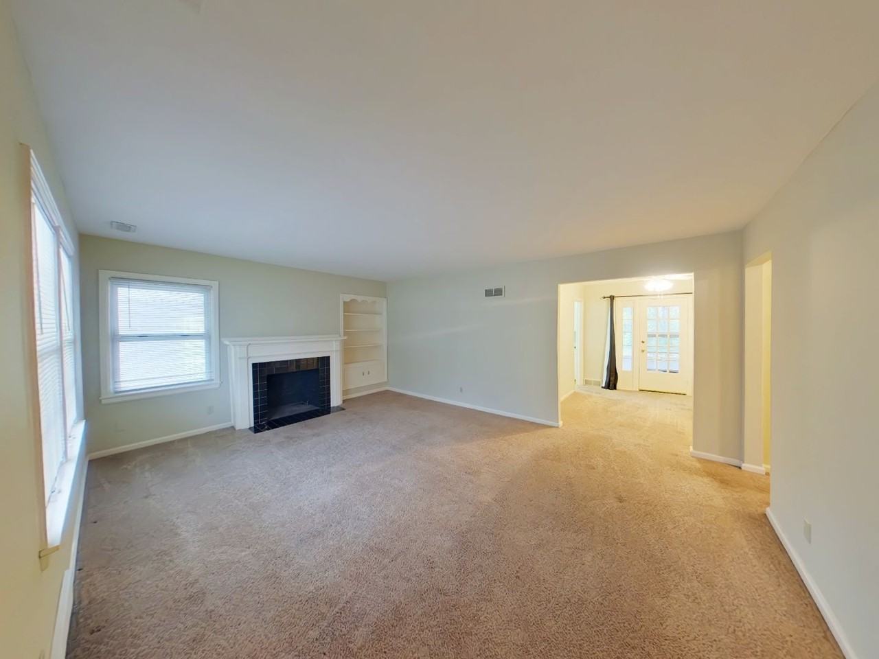 5716 E 2nd St N - Photo 2 of 7