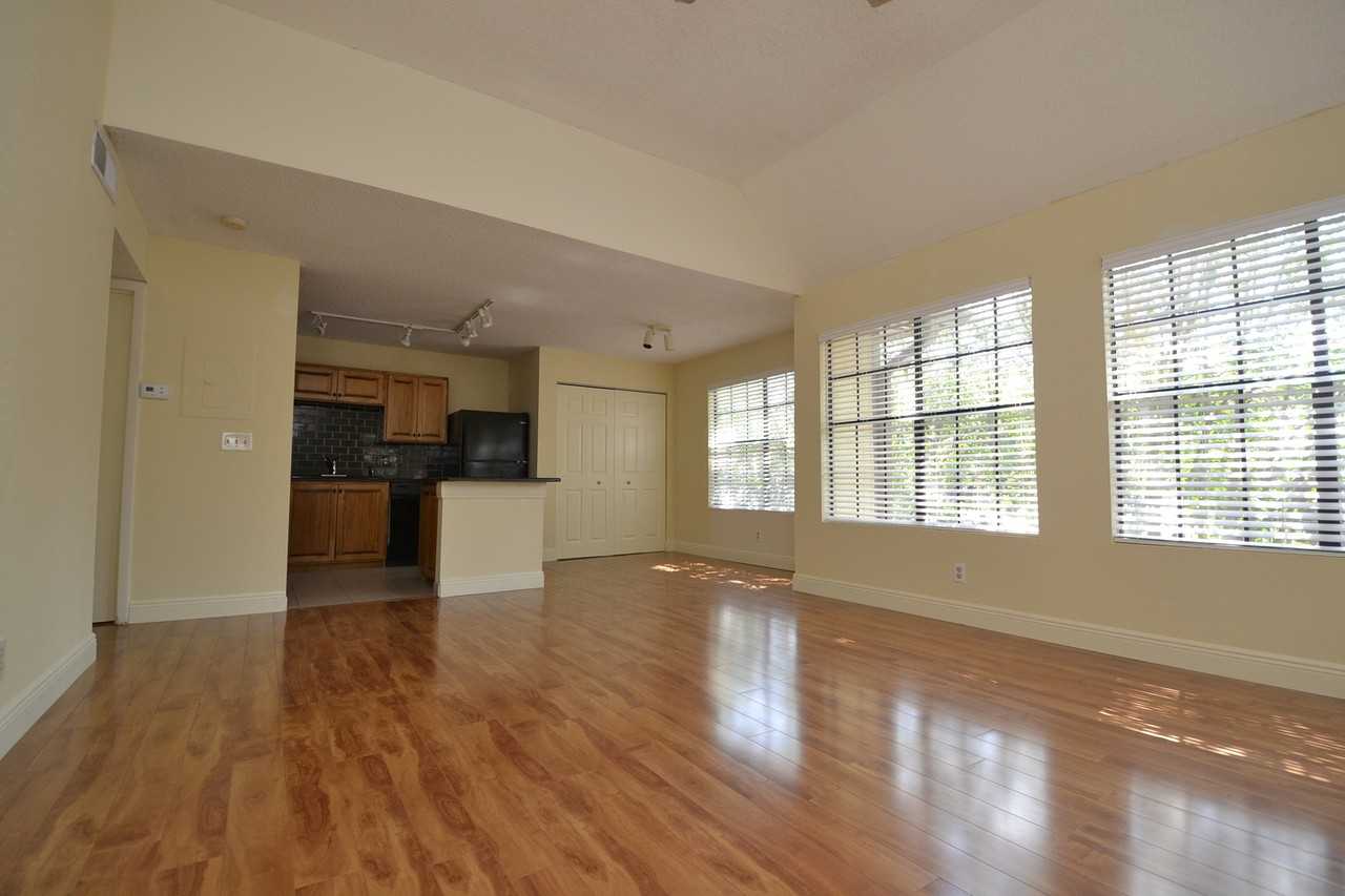 340 Forestway Cir #204 - Photo 2 of 41