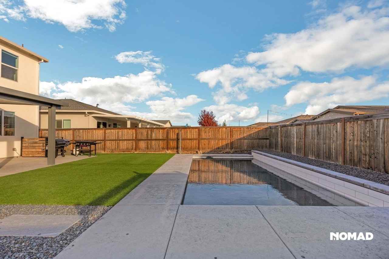 4535 Tiller Way - Photo 4 of 33