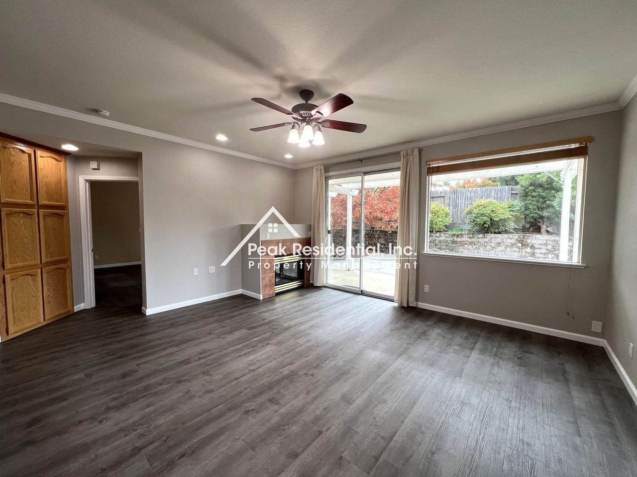 1328 Walden Dr - Photo 2 of 20