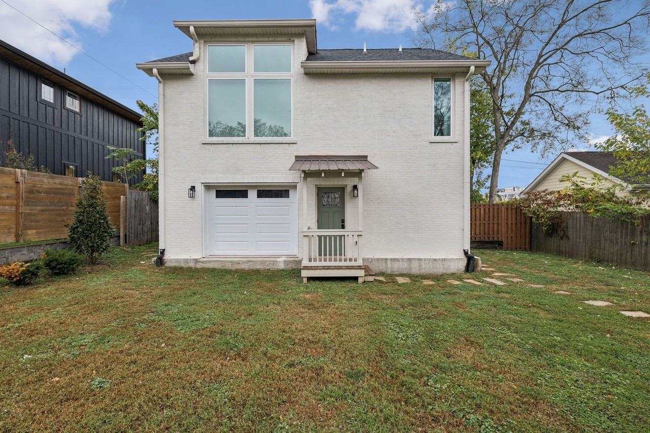 1808 Beech Ave #B - Photo 2 of 21