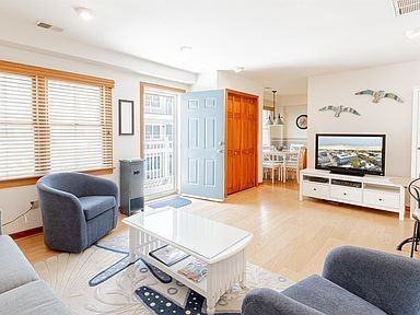 9 Jackson St #307 - Photo 2 of 20