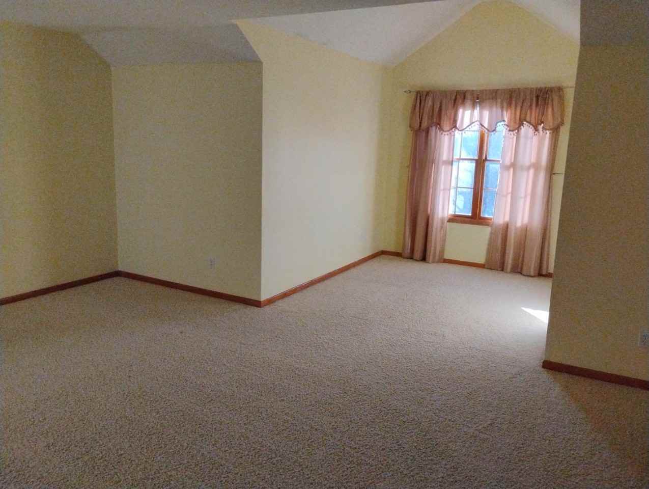 4736 East 48th Place - Photo 2 of 10