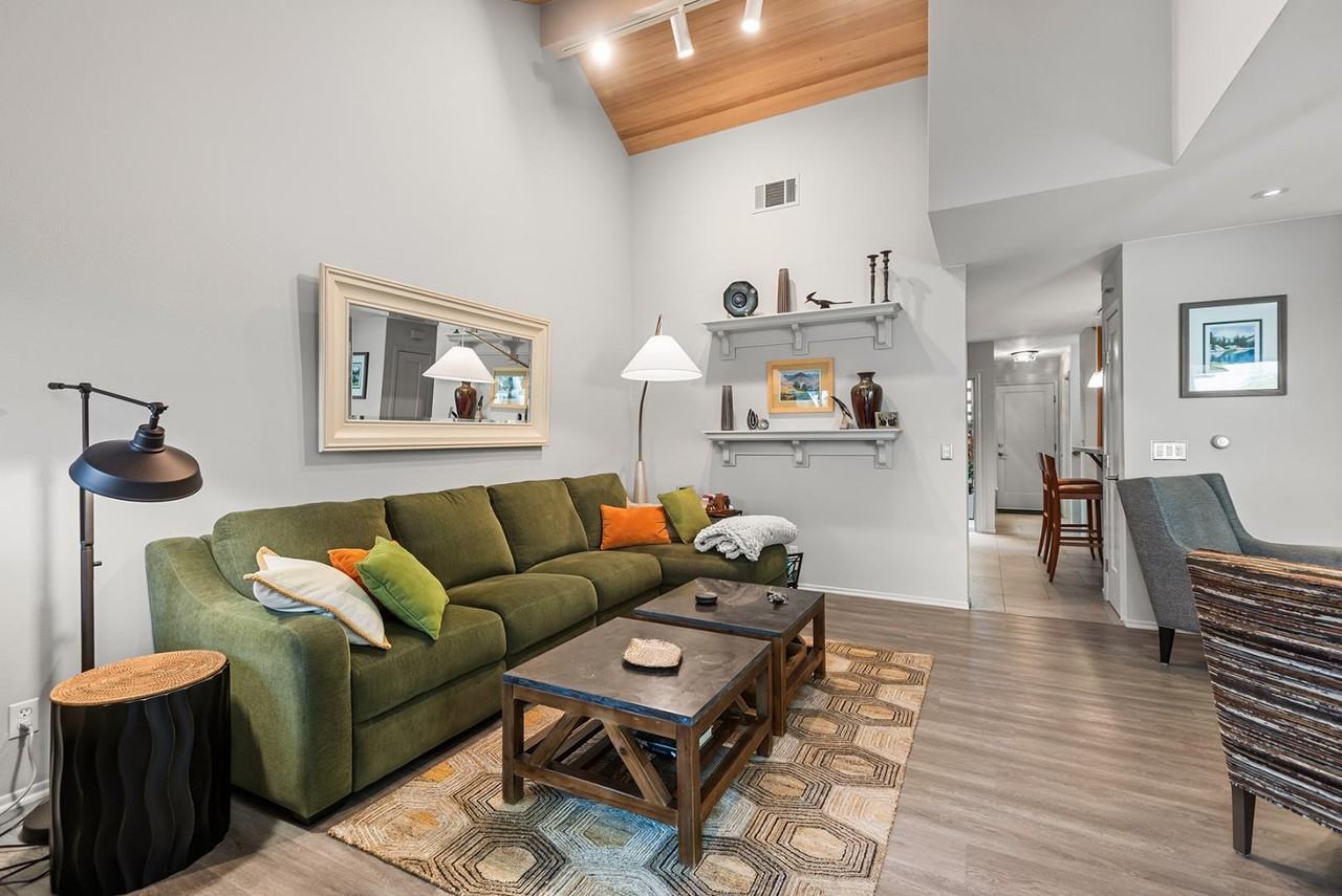 328 Via Colinas - Photo 2 of 10