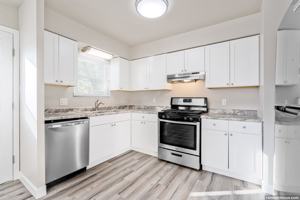 featured image of 419 N Westfield St