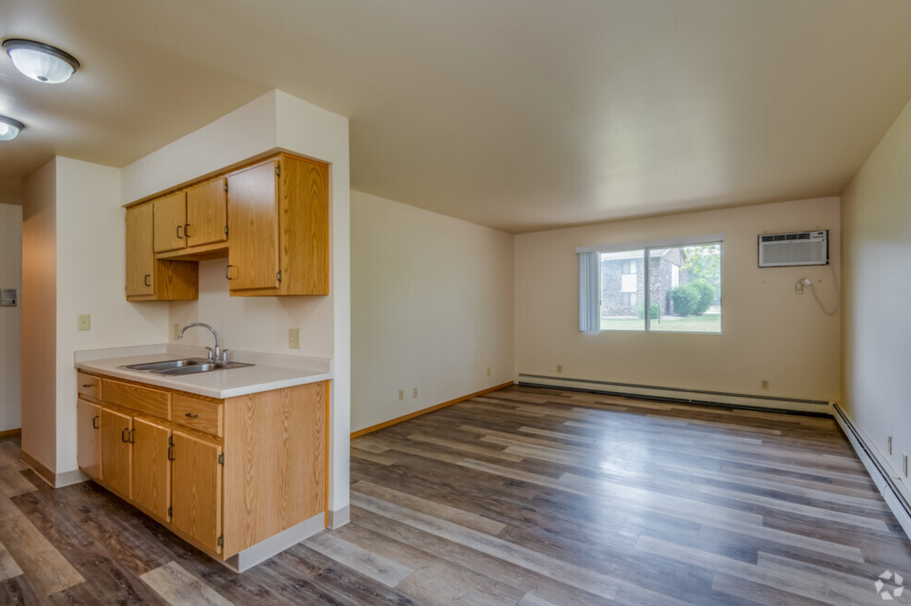 Brookside Apartments - Photo 5 of 10