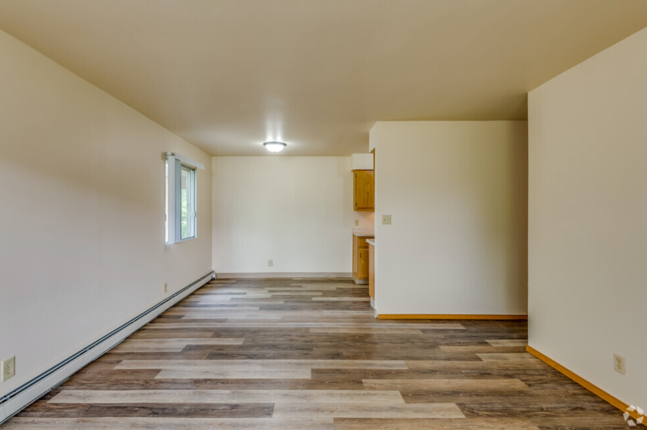 Brookside Apartments - Photo 6 of 10