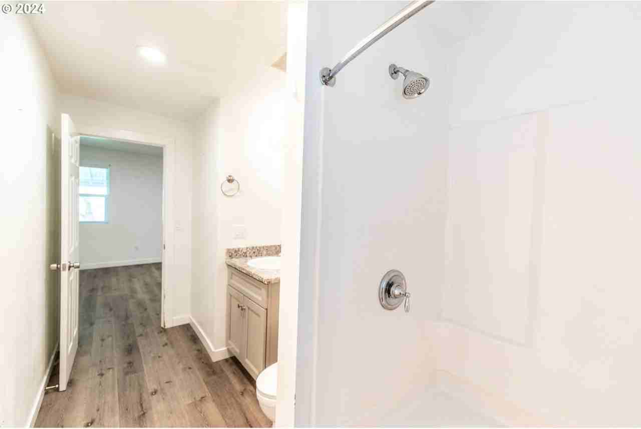 ET-0000: 625, 627, 629 E. 5th Ave - Photo 7 of 21