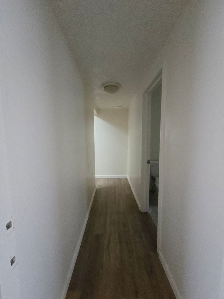 937 W 20th St - Photo 6 of 15