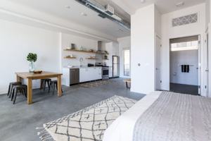 featured image of 2980 Allesandro St