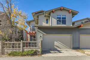 featured image of 3730 Star Ln