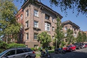 featured image of 417 13th Ave E