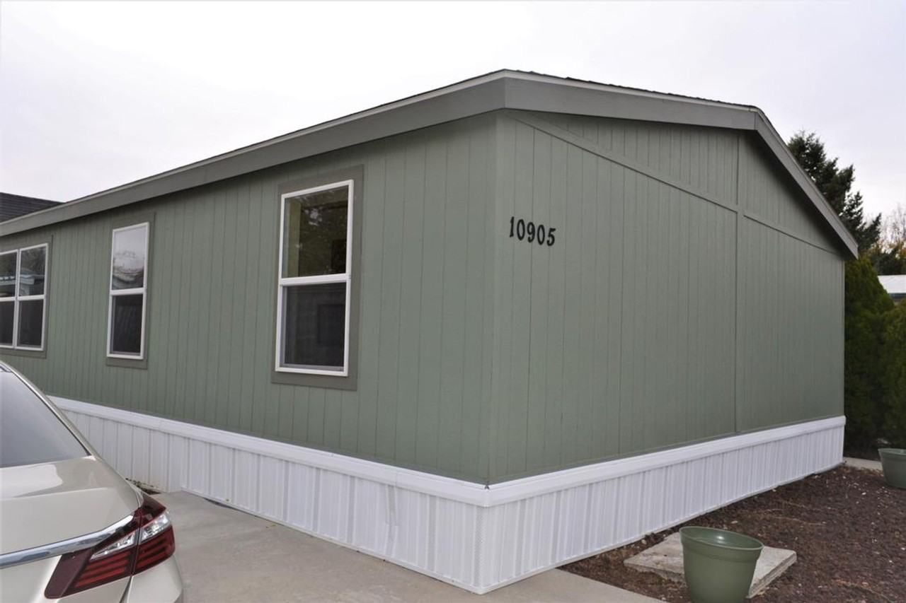 Room for rent - Photo 5 of 5