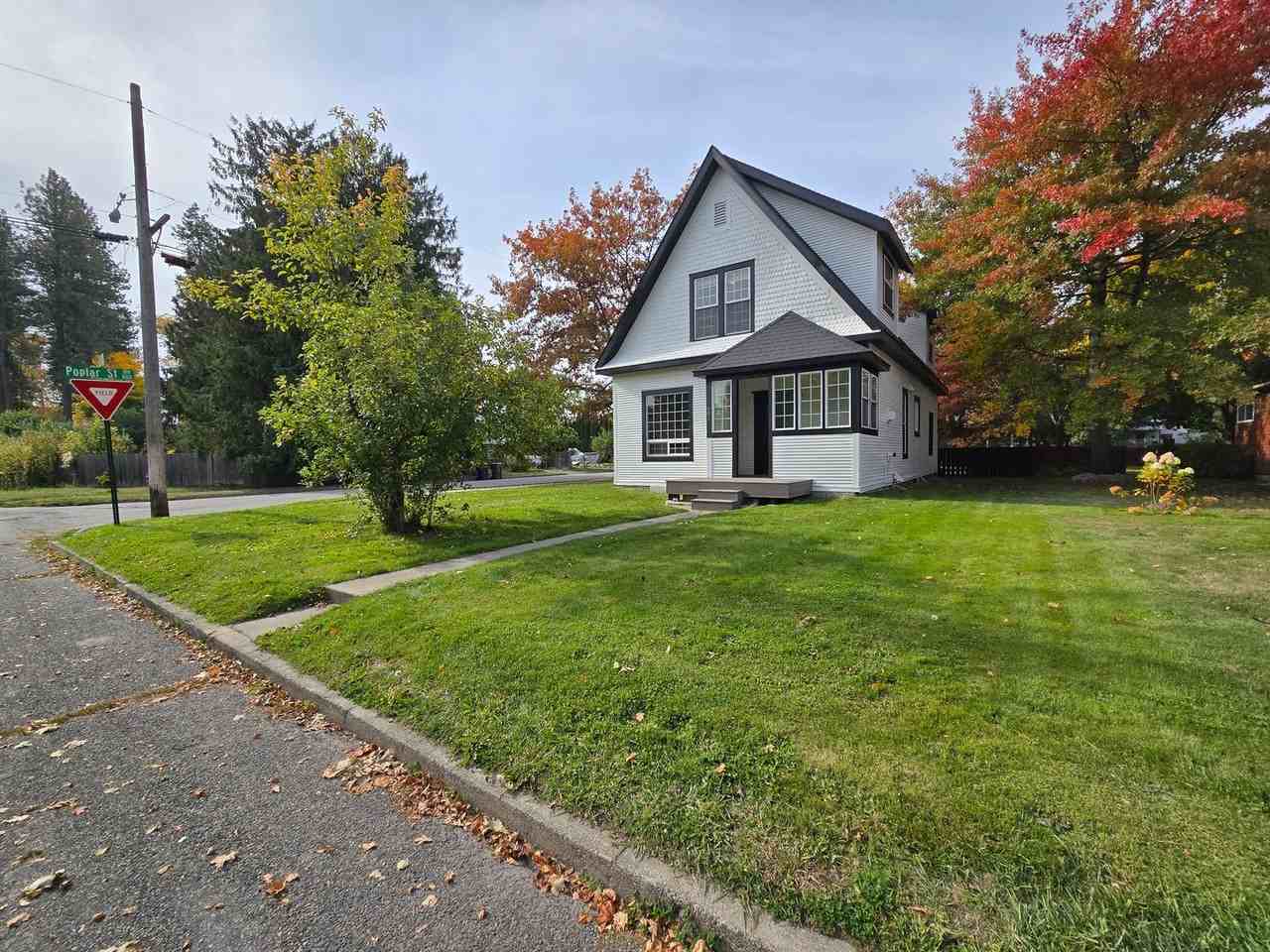 601 N Forest Ave - Photo 3 of 43