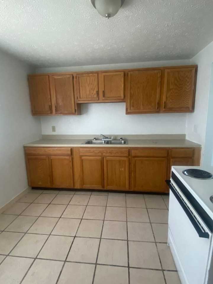 23878 Banbury Circle