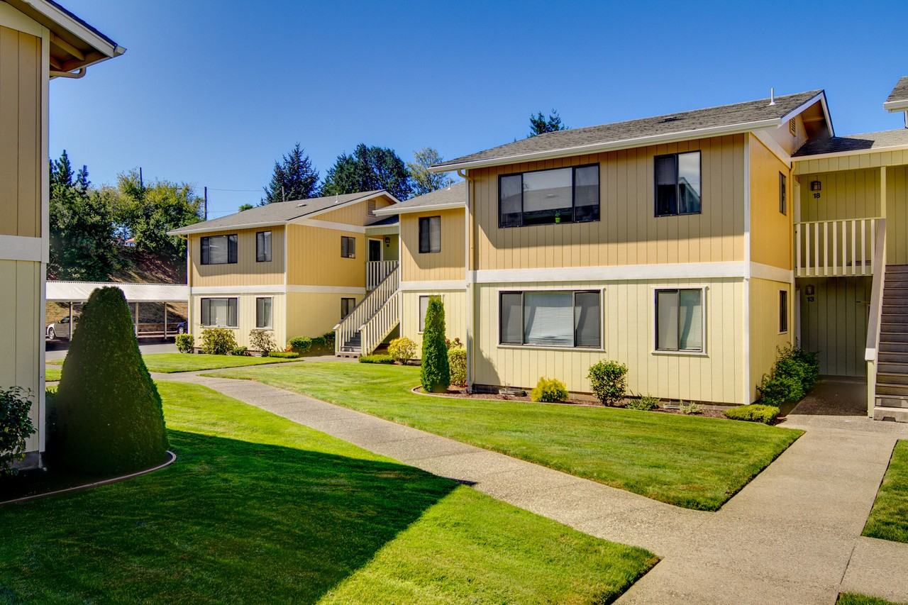 Southridge Apartments - 355 - Photo 2 of 15