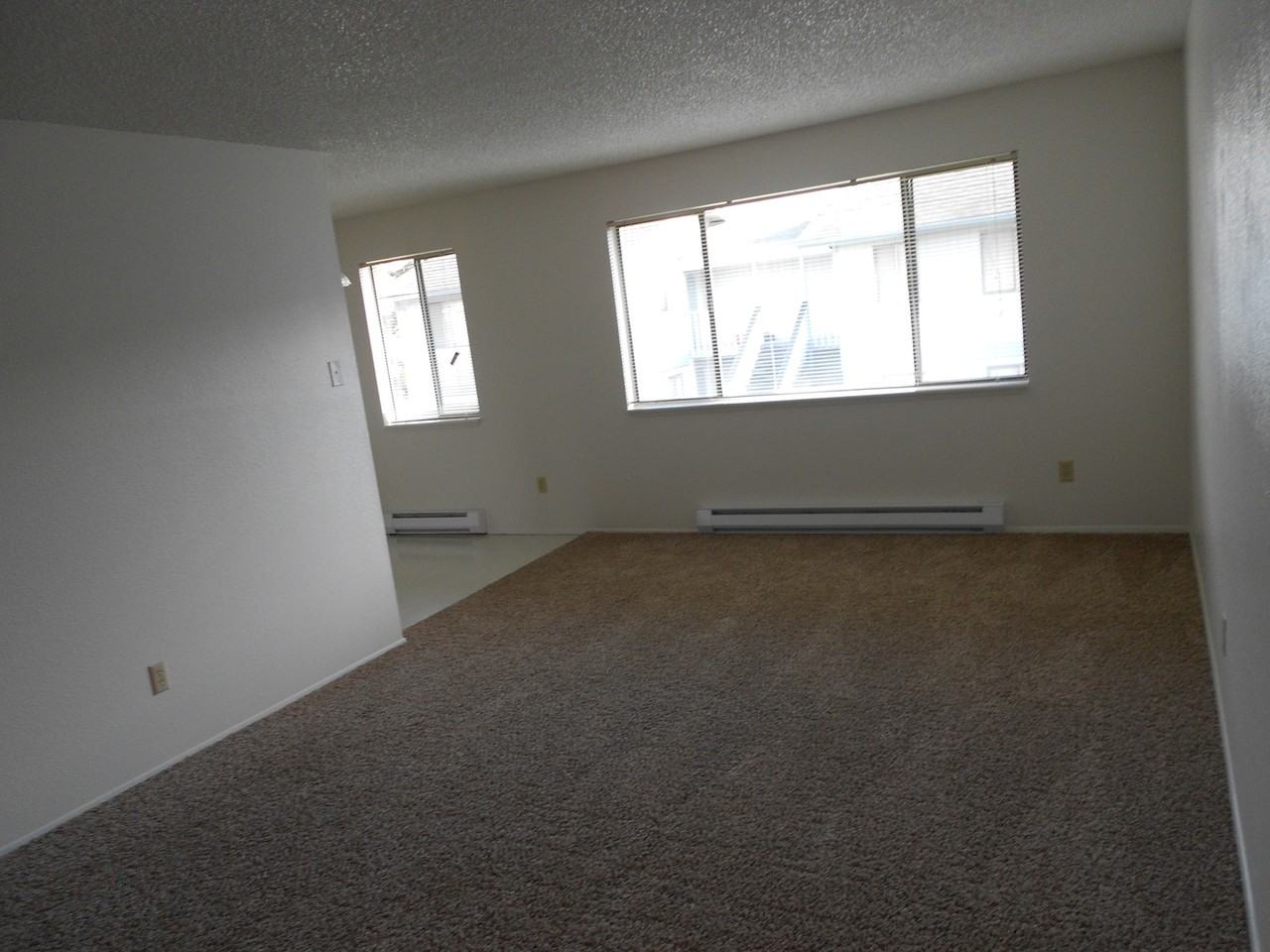 Southridge Apartments - 355 - Photo 5 of 15