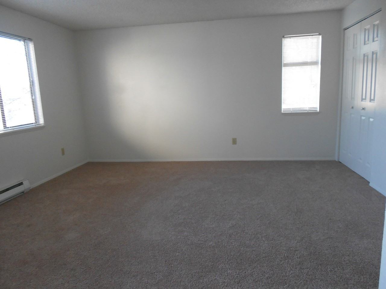 Southridge Apartments - 355 - Photo 4 of 11