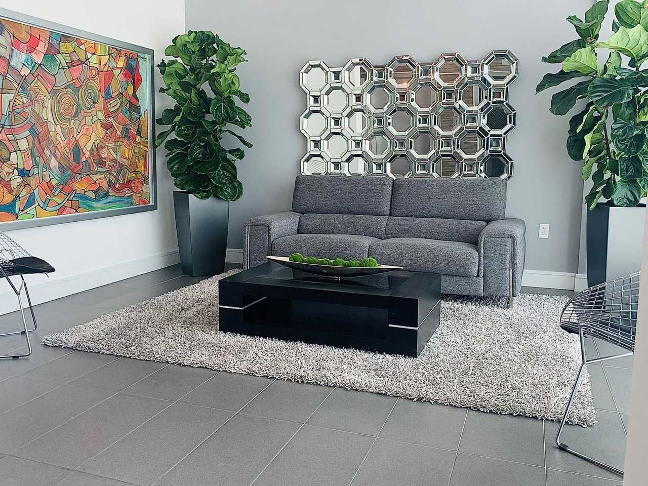 Ponce Entrance - Photo 2 of 36