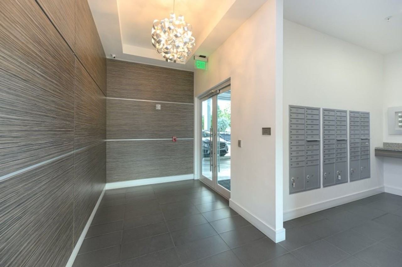 Ponce Entrance - Photo 3 of 36