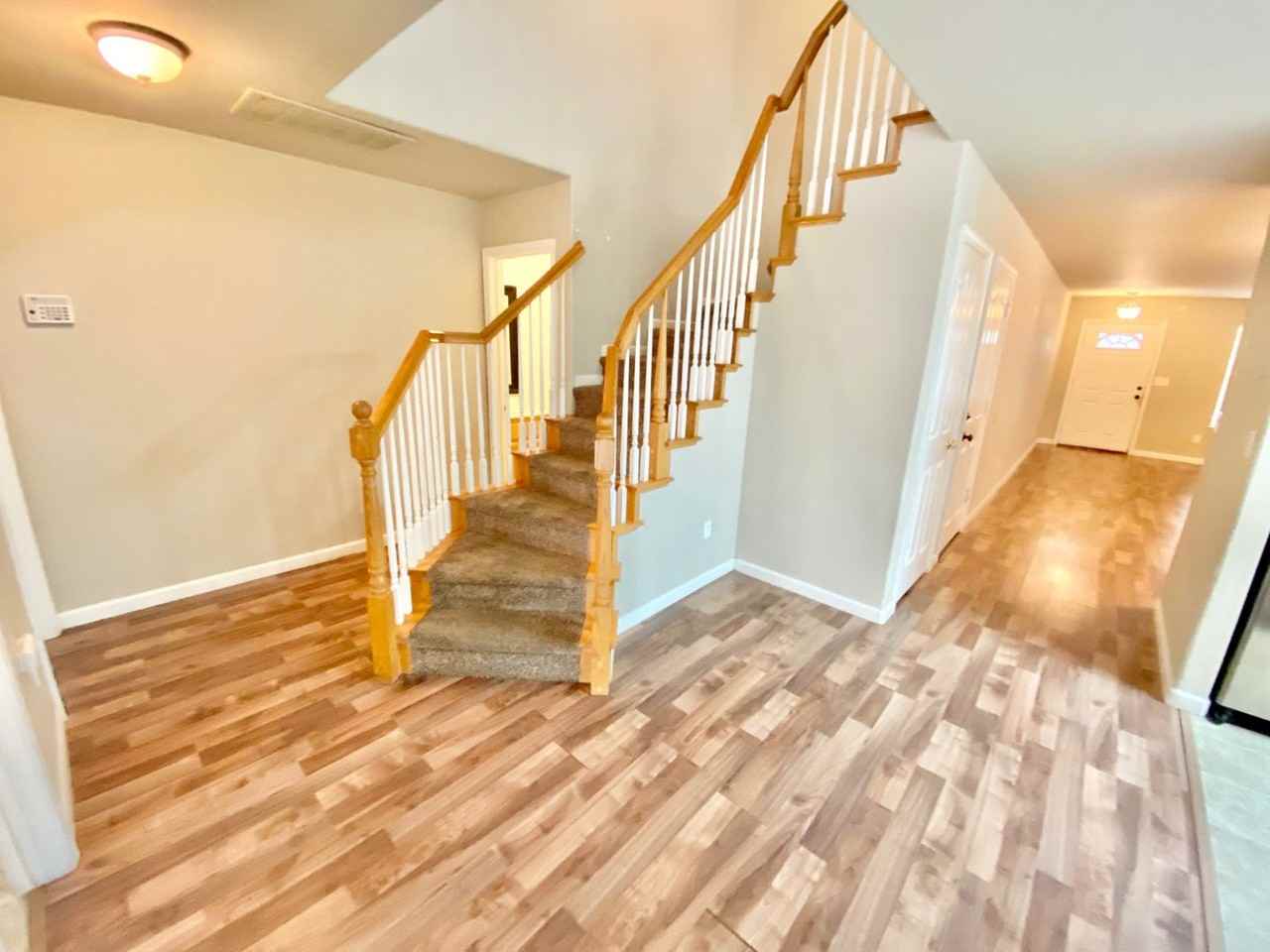 131 Mcdaniel Cir - Photo 3 of 26