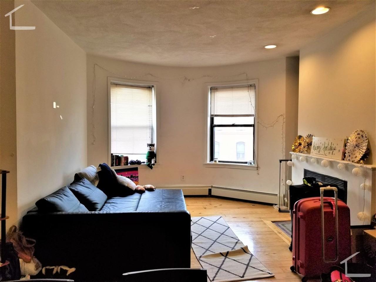 610 Columbus Ave - Photo 5 of 8