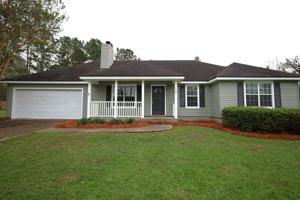 featured image of 4007 Foxridge Ln