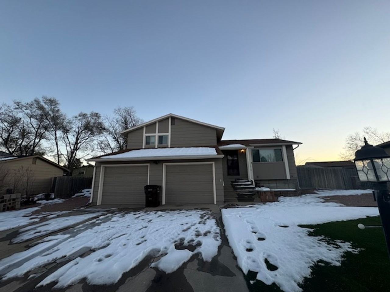 4038 Cooke Dr - Photo 2 of 26