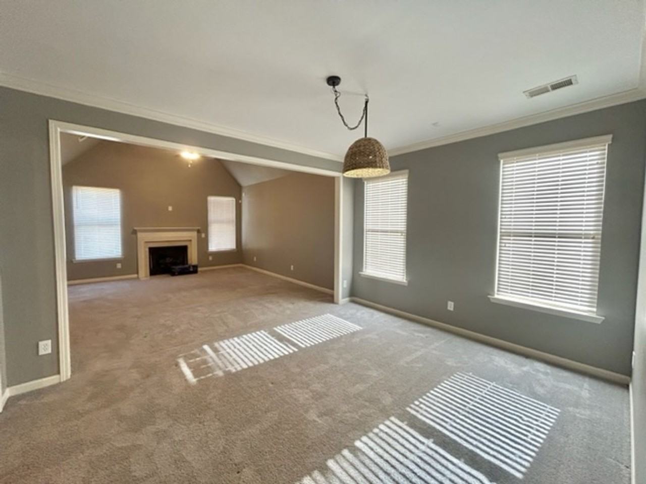 52 Maple Grove Blvd Sw - Photo 7 of 35