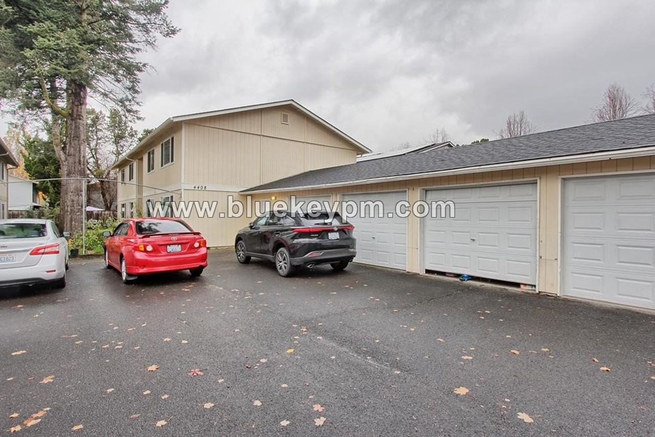 4408 Gibbons St #3 - Photo 2 of 10