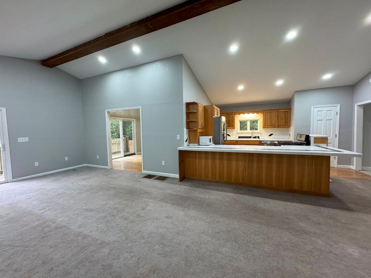 171 Myers Dr - Photo 3 of 17