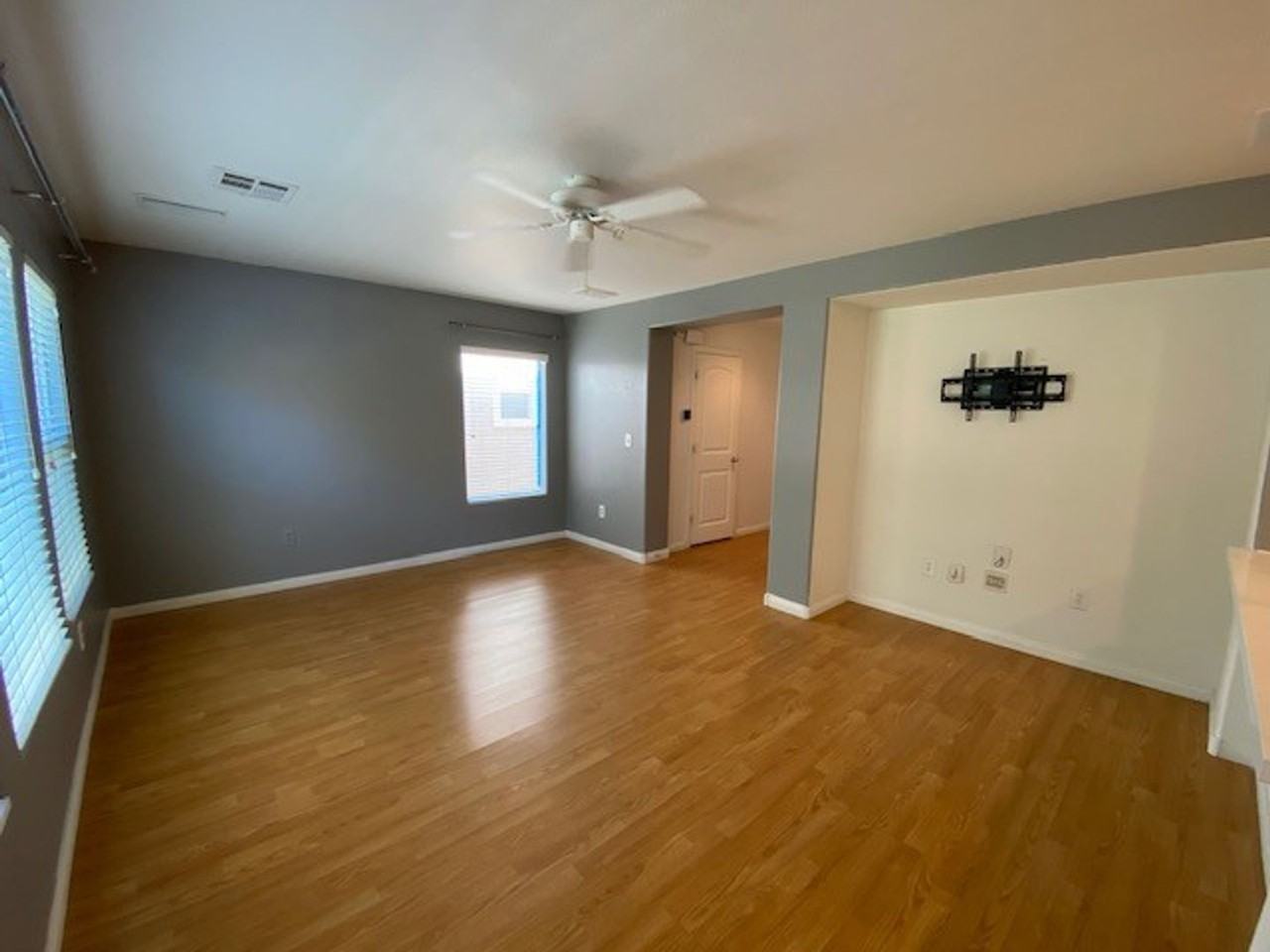 321 Copper Pine Ave - Photo 7 of 26