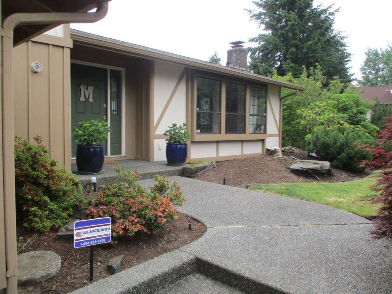 5513 70th Ave W - Photo 2 of 31