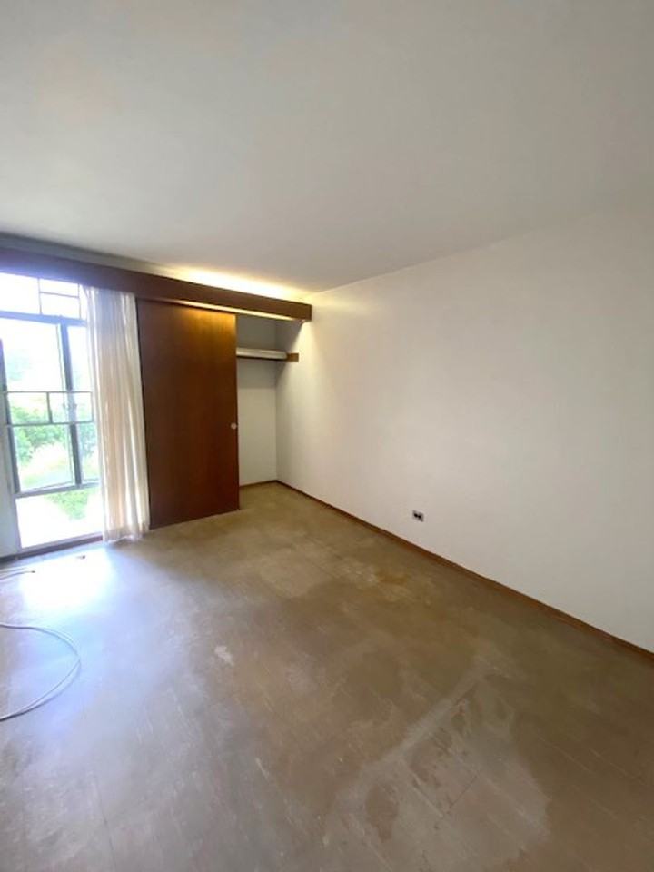 544 Queen Emma Gardens- King Tower 544 - Photo 6 of 7