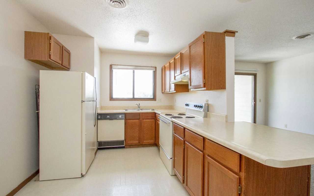 James Place - Photo 4 of 27