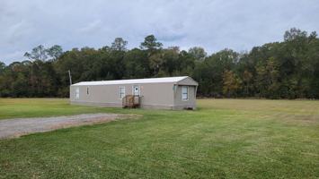 featured image of 2201 Se 126th Way