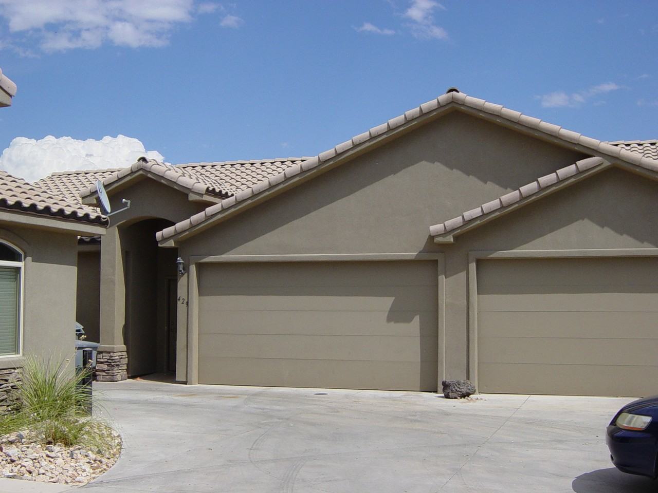 429 N 2480 W - Photo 2 of 15
