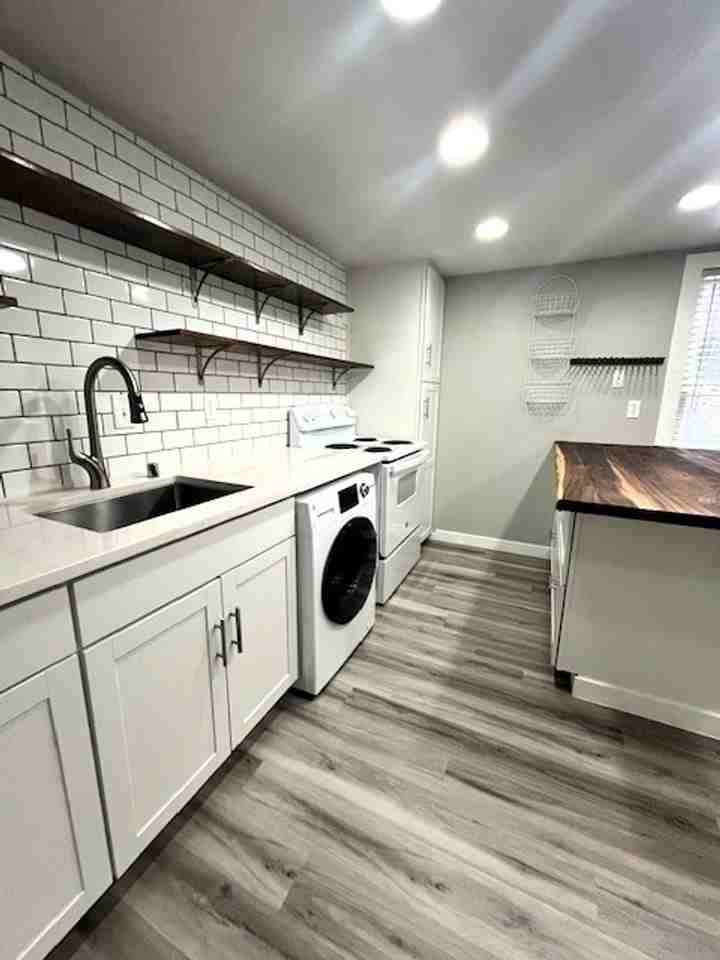 80443 Creekside Condominiums #20C - Photo 5 of 26