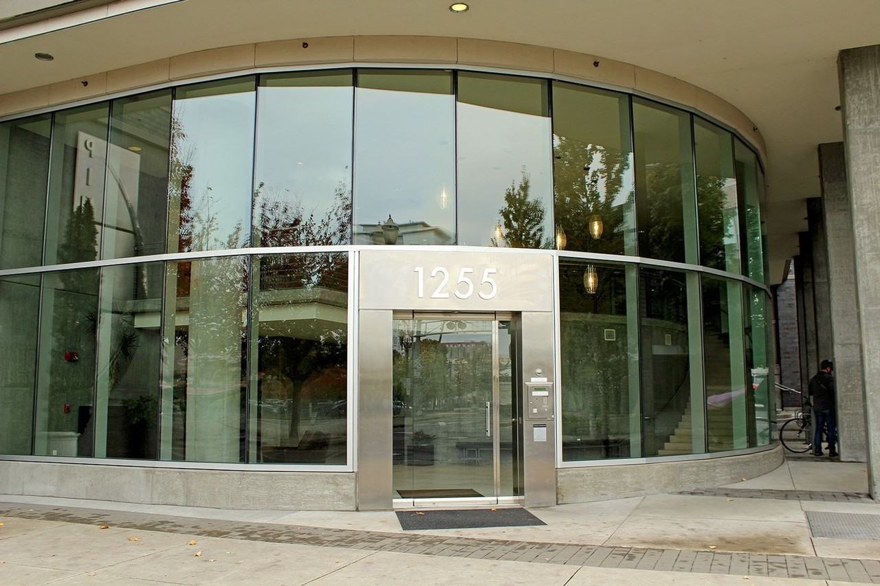 1255 Nw 9th Ave #1007 - Photo 3 of 24