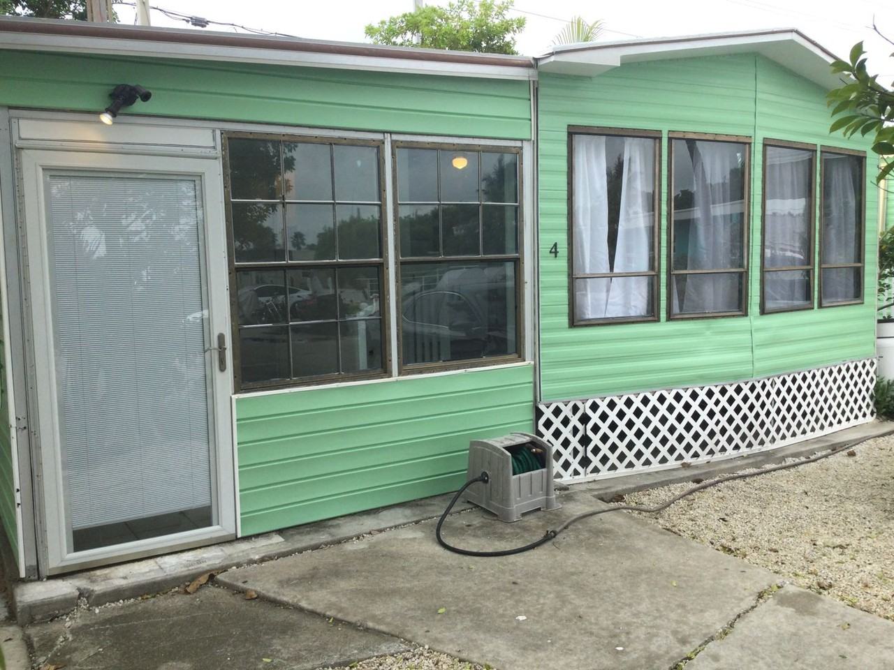 55 Boca Chica Rd - Photo 2 of 25