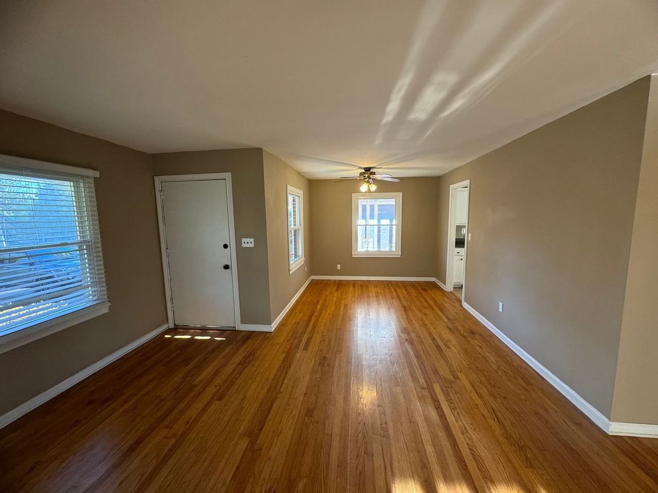 18 W Bel Air Blvd - Photo 5 of 17