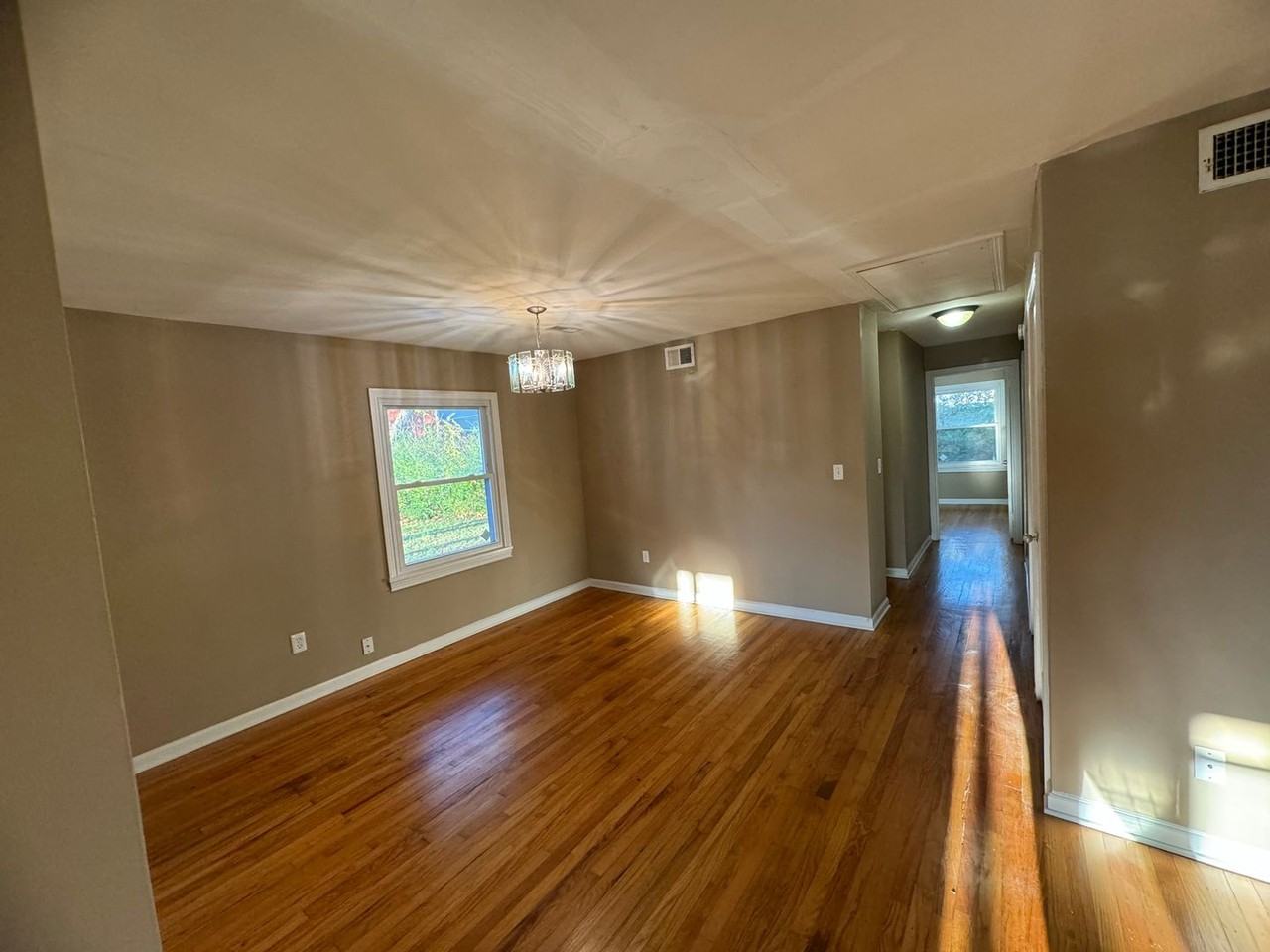 18 W Bel Air Blvd - Photo 6 of 17