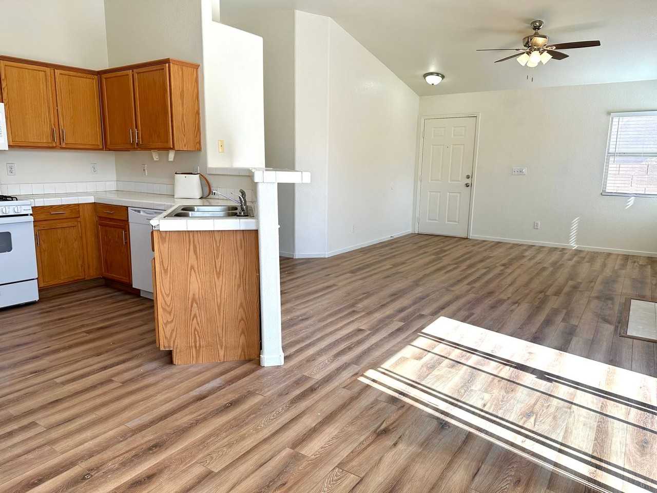 7578 Costanoa St - Photo 3 of 20