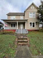 featured image of 2337 E 5th Ave