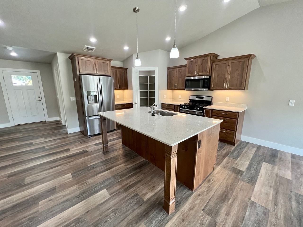 4228 Limber Pine Ln - Photo 3 of 18