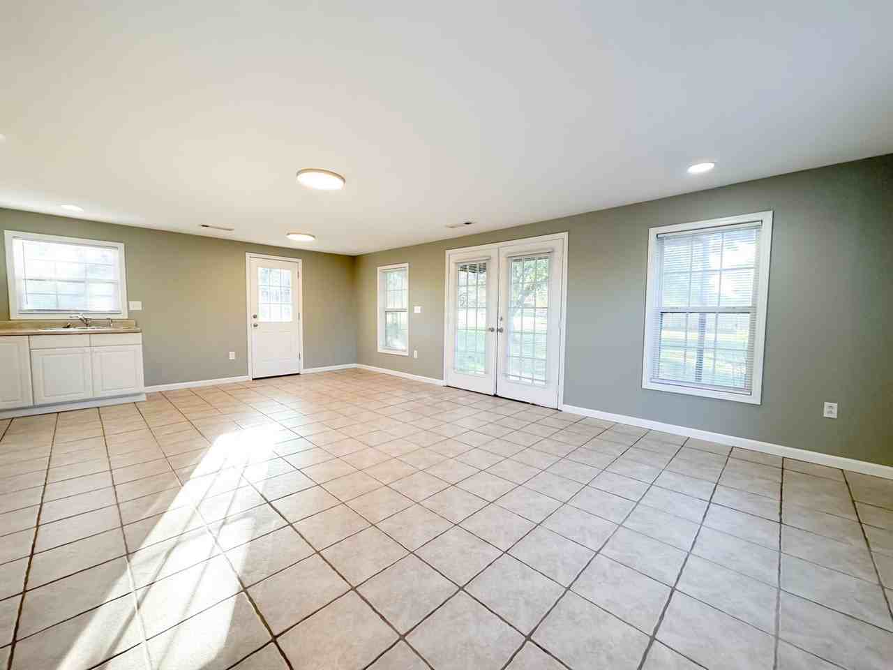 3220 Coachlite Ln - Photo 3 of 22