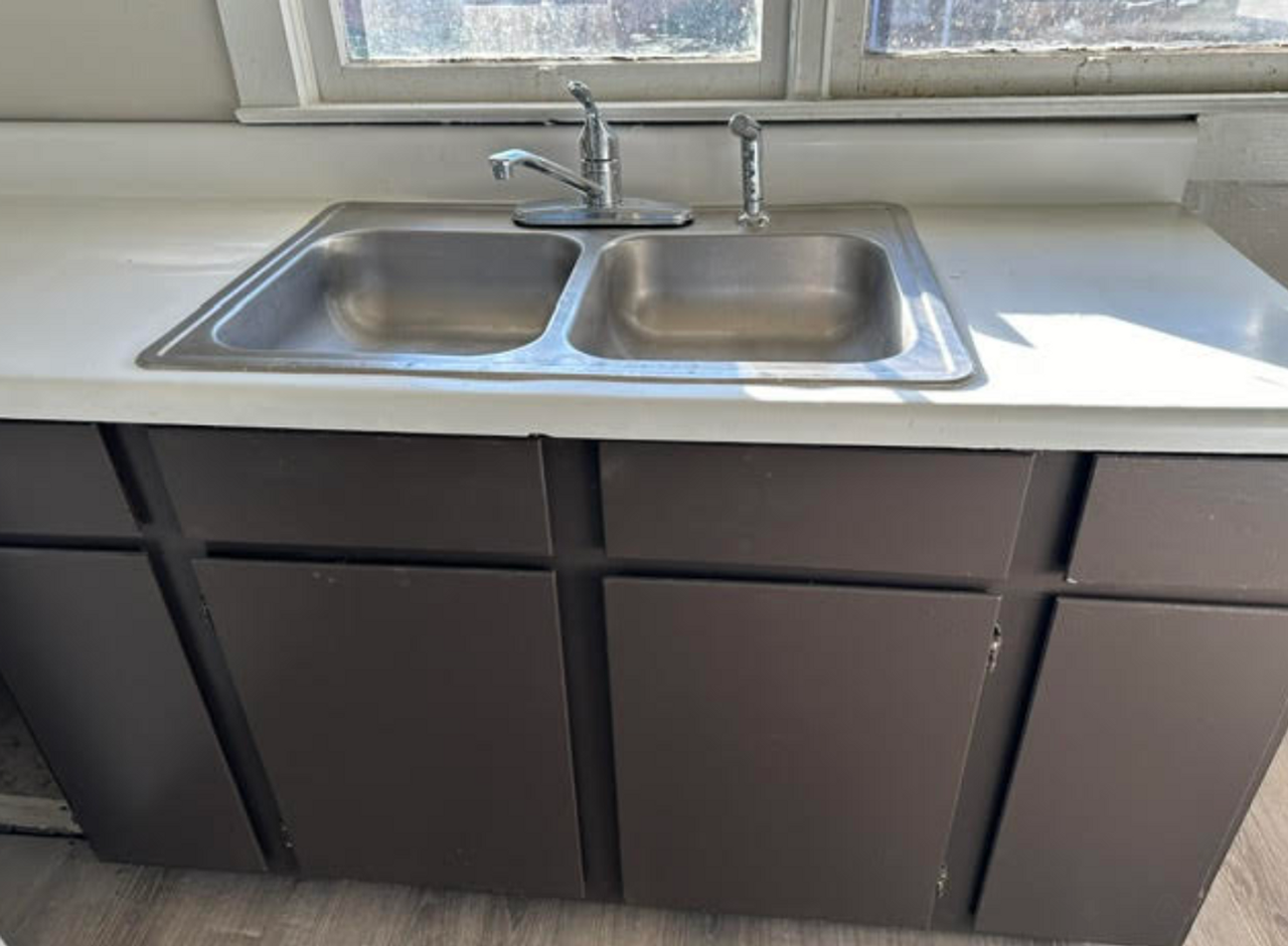 309 Martin Luther King Jr Blvd - Photo 6 of 15