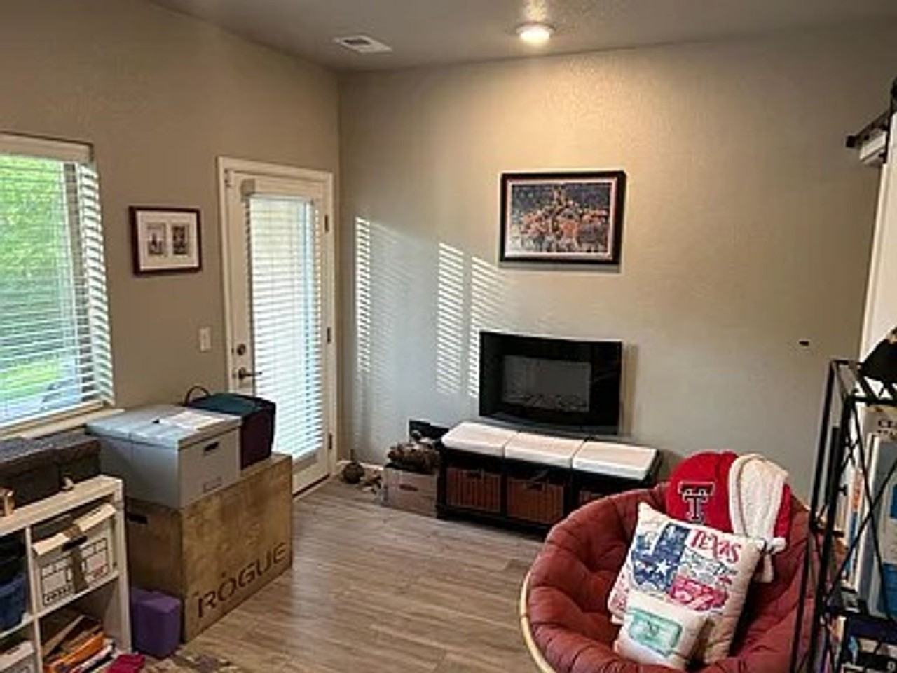 54 Cheyenne Boulevard - Photo 7 of 24