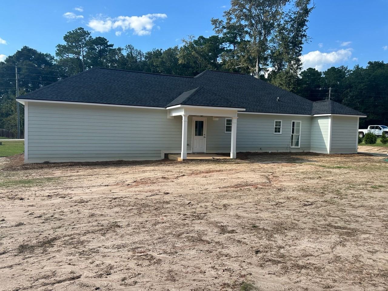 189 Creekside Dr - Photo 2 of 14