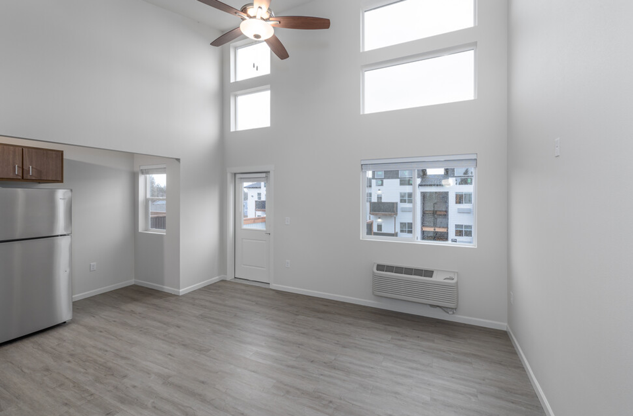 Cherry City Crossing - Photo 4 of 45